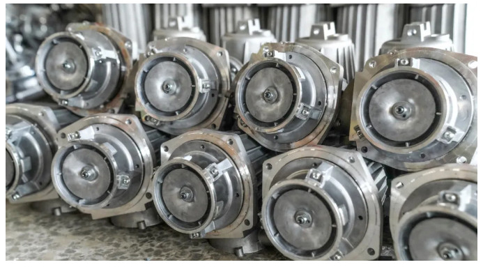 2025-09-08_180108_06